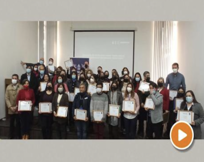 58 funcionarias/os del Plantel reciben certificado de curso de inglés para internacionalización del personal universitario