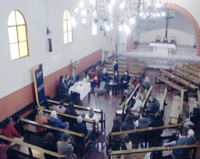 Grupo pastoral de la Usach dialogó junto a capellanes de La Moneda en torno a los desafíos de la pluralidad