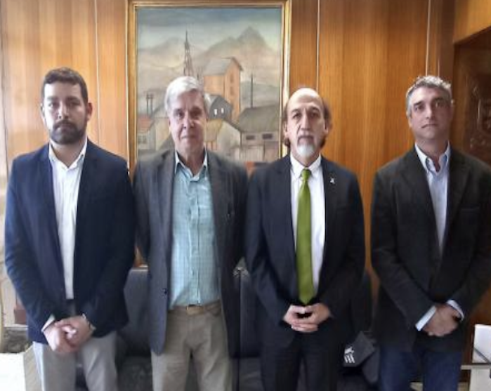 Rector Vidal y secretario ejecutivo de AUGM se reúnen por primera vez