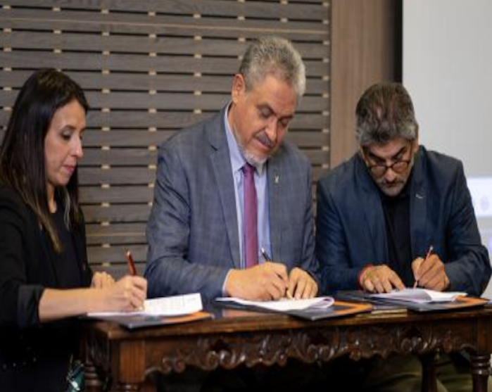 Vicerrectoría de Apoyo Estudiantil firma convenio con Facimed para recibir a practicantes en Unidad de Atención de Salud