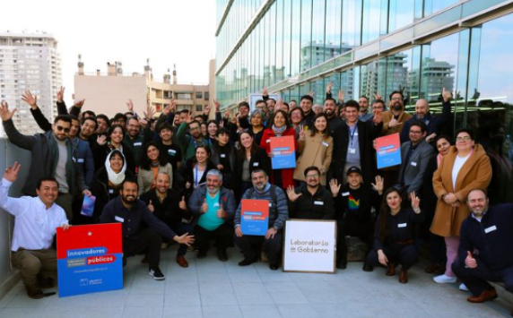 Encuentro “Co-creando la comunidad de Inteligencia Artificial”: Una experiencia de colaboración y aprendizaje.